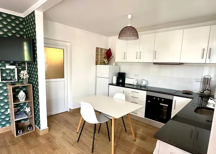 Little Blue Paradise Apartament *