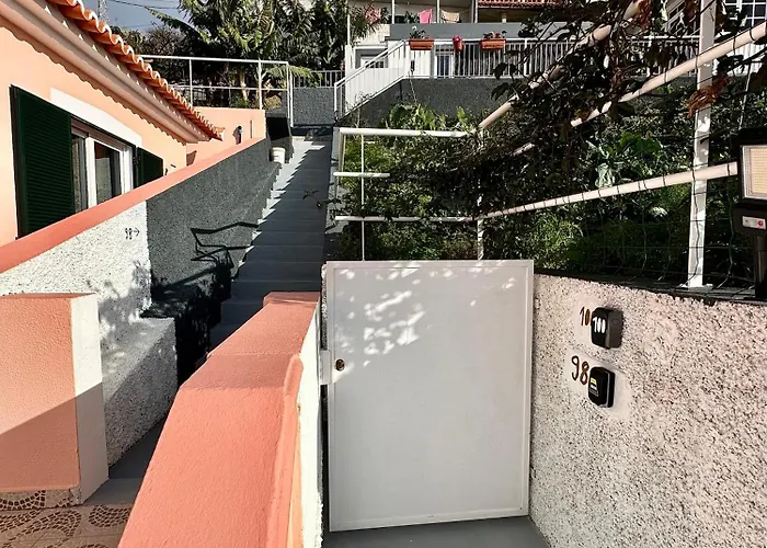 Little Blue Paradise Apartament *