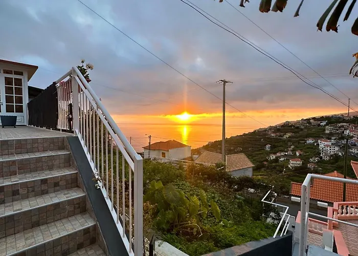 Little Blue Paradise Apartament *